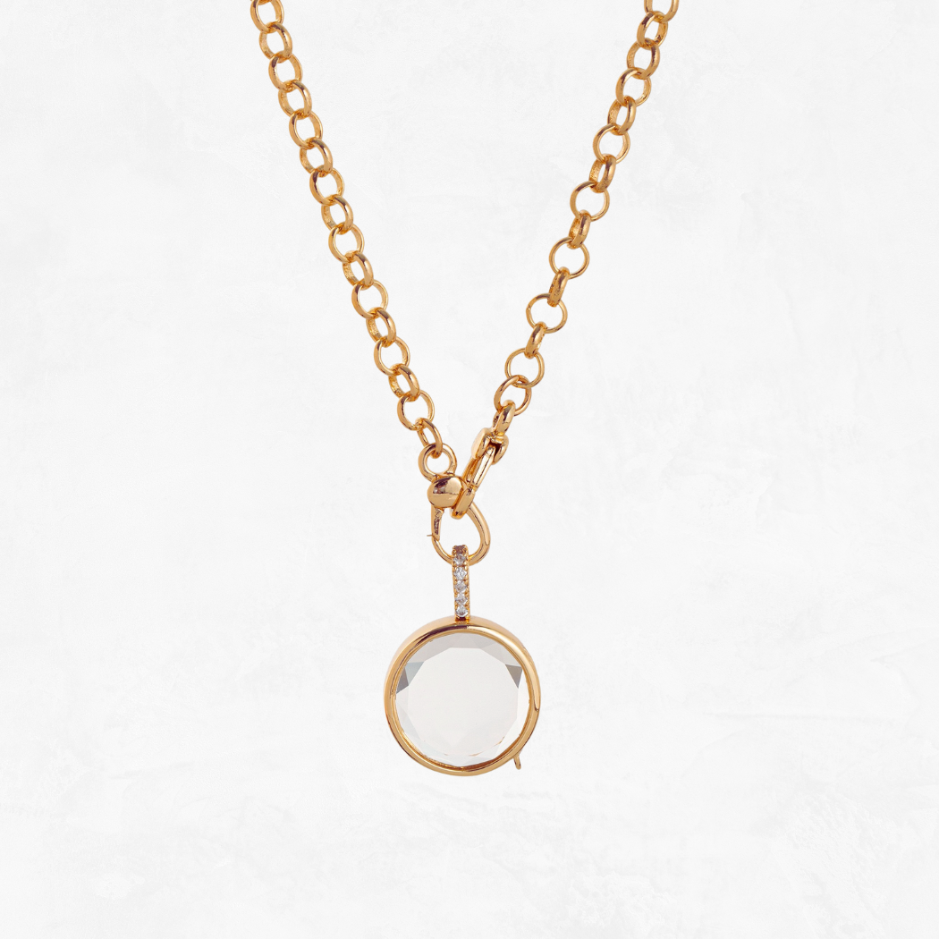 Adorne Amulet